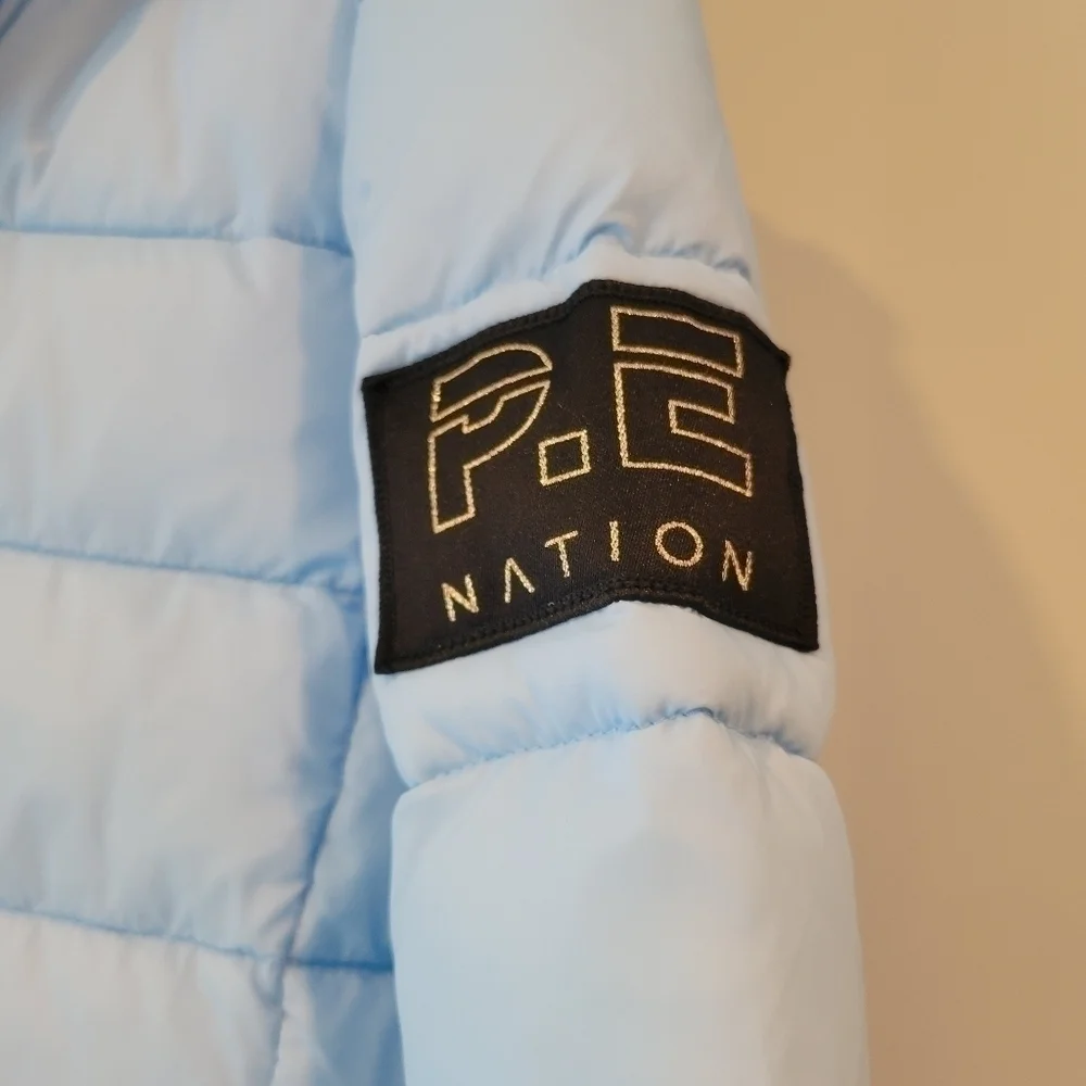 P.E Nation NWT expedition Jacket in summer sky size xs/tp.